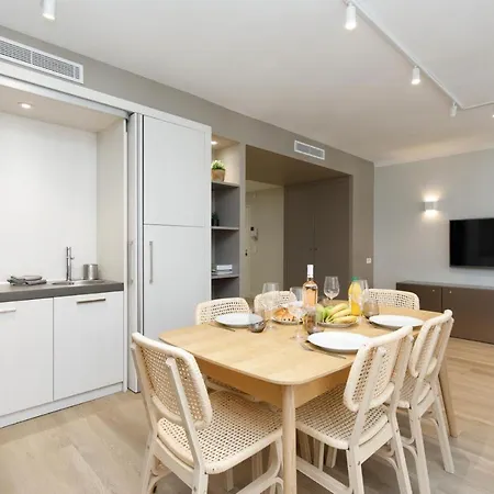 Croisette Martinez - Luxueux T3 70m2 Et Balcon *